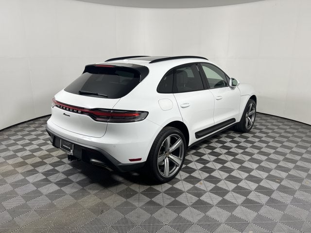2024 Porsche Macan Base