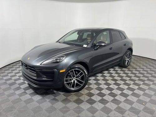 2026 Porsche Macan Base
