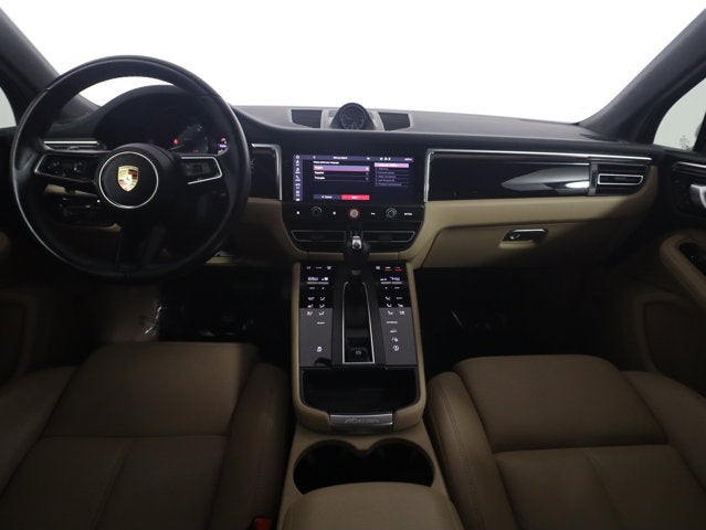 2023 Porsche Macan Base