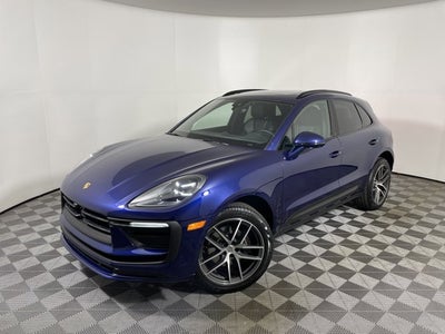 2025 Porsche Macan Base
