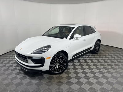 2026 Porsche Macan Base