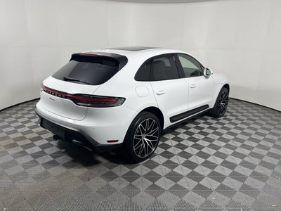 2026 Porsche Macan Base