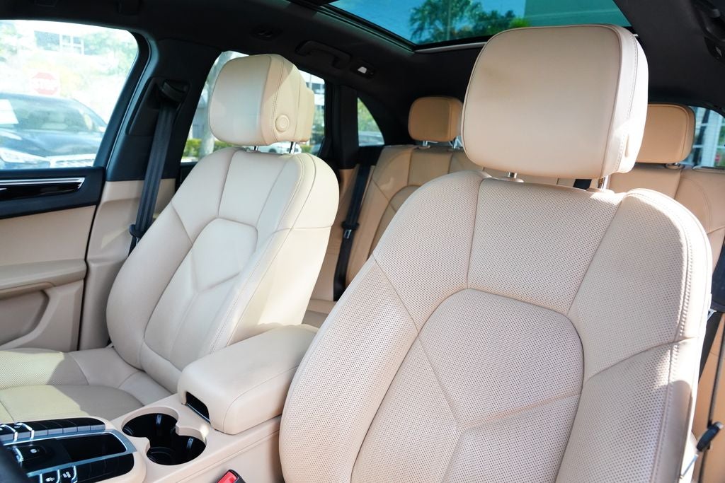 2019 Porsche Macan Base