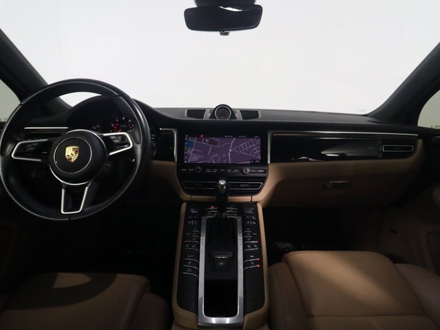 2021 Porsche Macan Base