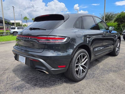 2025 Porsche Macan Base