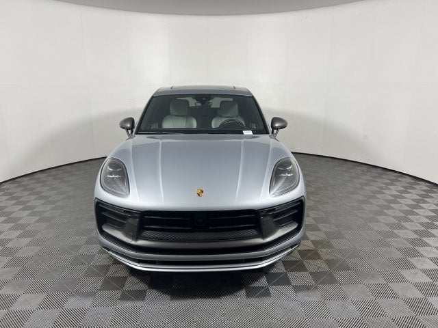 2023 Porsche Macan T AWD