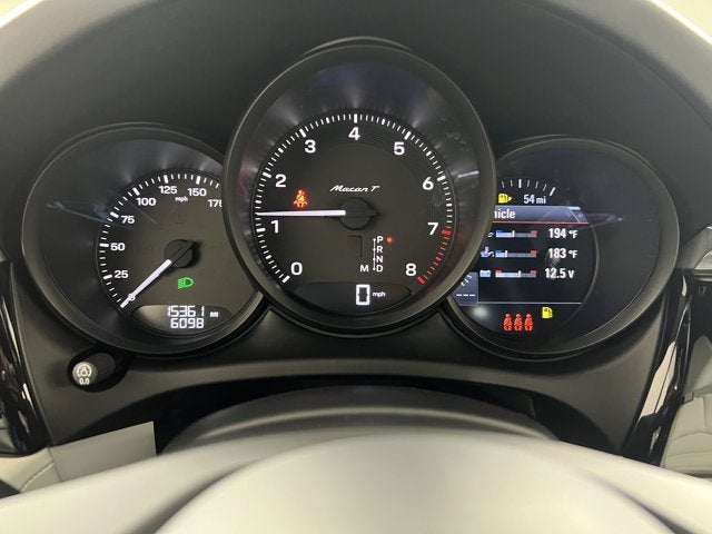 2023 Porsche Macan T AWD
