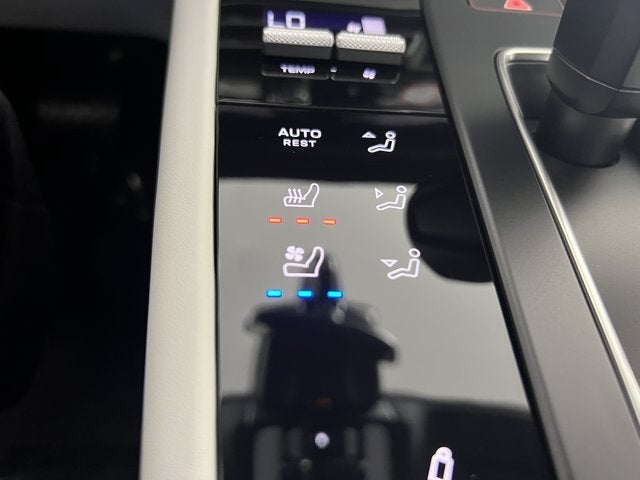 2023 Porsche Macan T AWD