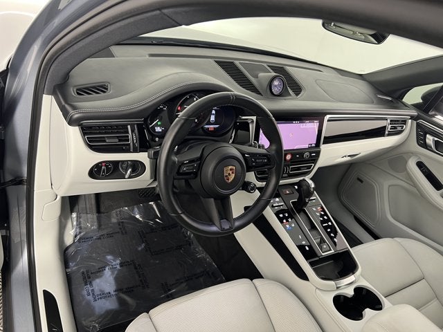 2023 Porsche Macan T AWD