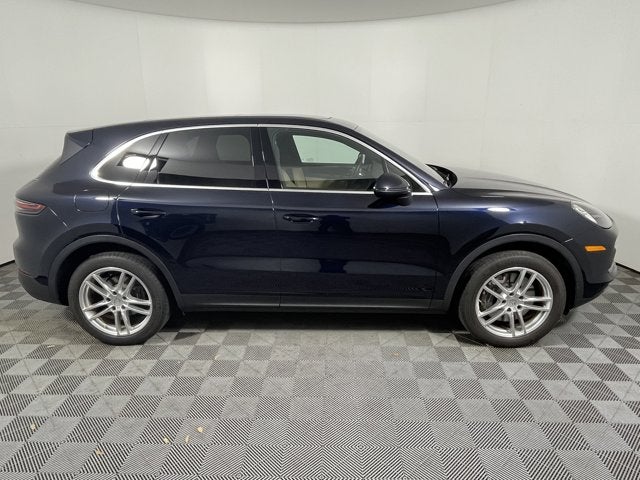 2021 Porsche Cayenne Base