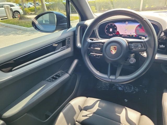 2024 Porsche Cayenne Base