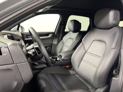 2026 Porsche Cayenne Base