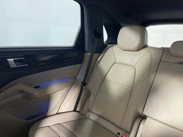 2021 Porsche Cayenne Base