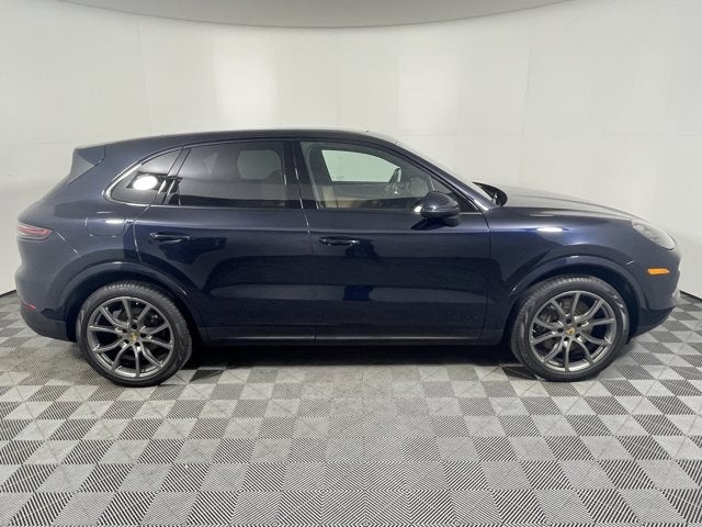 2021 Porsche Cayenne Base