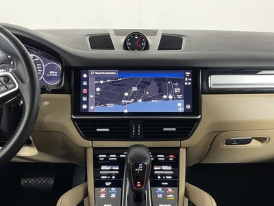 2023 Porsche Cayenne Platinum Edition