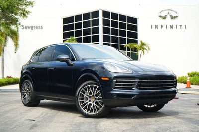 2022 Porsche Cayenne Base