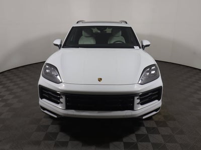 2025 Porsche Cayenne AWD