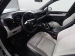 2025 Porsche Cayenne AWD