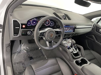 2023 Porsche Cayenne Platinum Edition