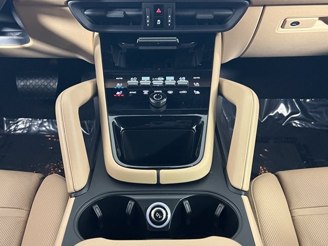 2025 Porsche Cayenne AWD