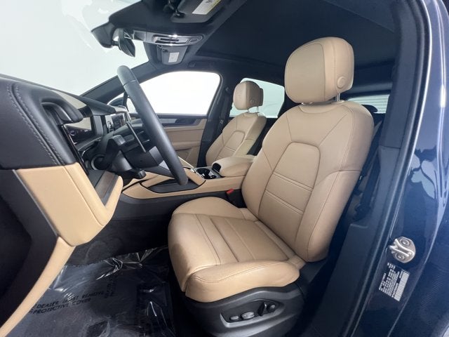 2025 Porsche Cayenne AWD