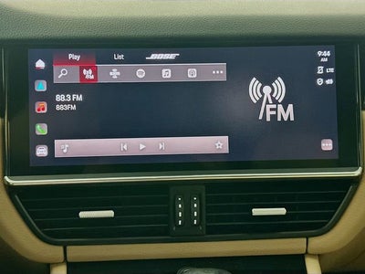2022 Porsche Cayenne Base