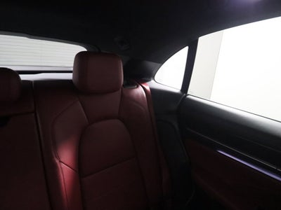 2024 Porsche Macan Electric 4