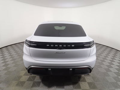 2024 Porsche Macan Electric 4