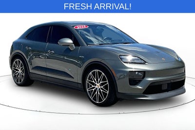 2025 Porsche Macan Electric 4