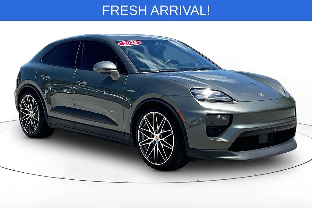2025 Porsche Macan Electric 4
