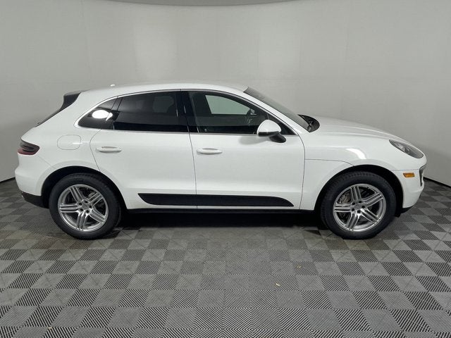 2016 Porsche Macan AWD 4dr S
