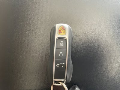 2023 Porsche Cayenne S Platinum Edition