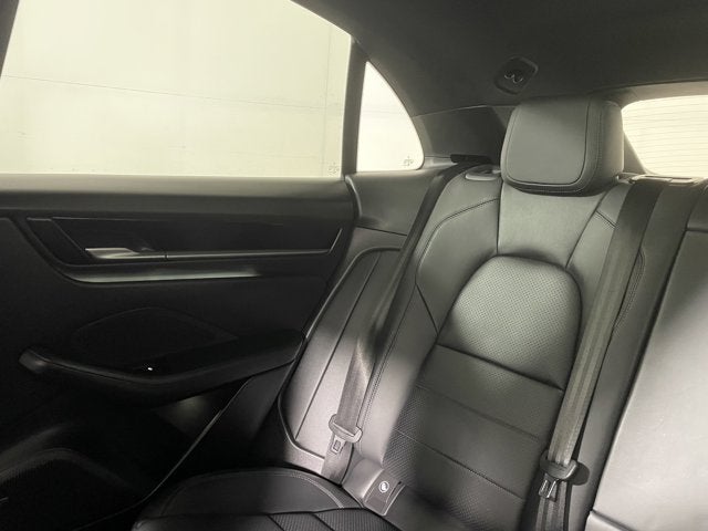 2025 Porsche Macan Electric RWD