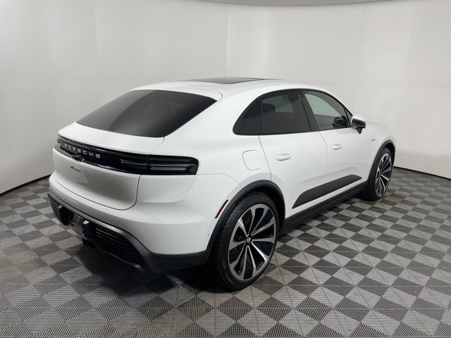 2025 Porsche Macan Electric RWD