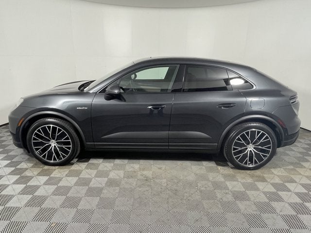 2025 Porsche Macan Electric RWD