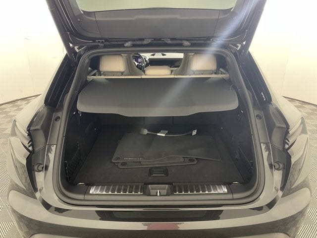 2025 Porsche Macan Electric RWD