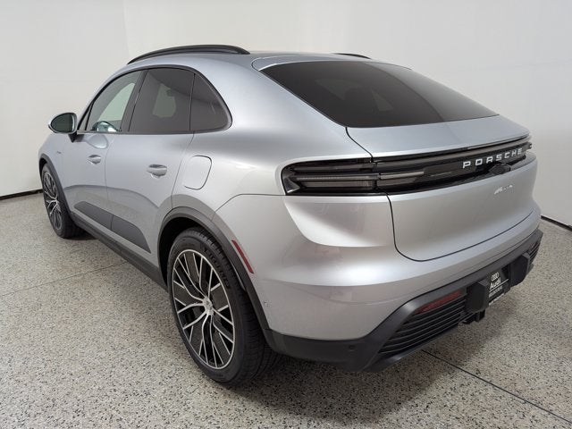2025 Porsche Macan Electric RWD