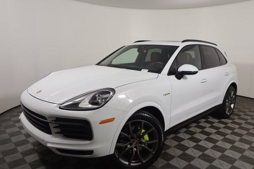 2023 Porsche Cayenne Base