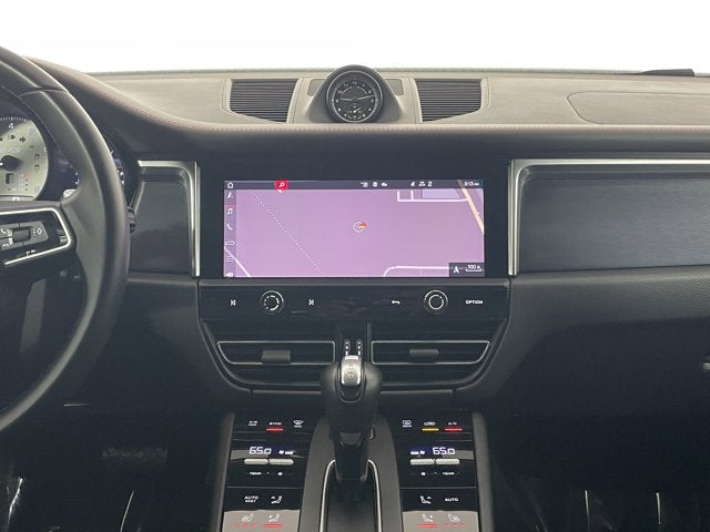 2024 Porsche Macan GTS