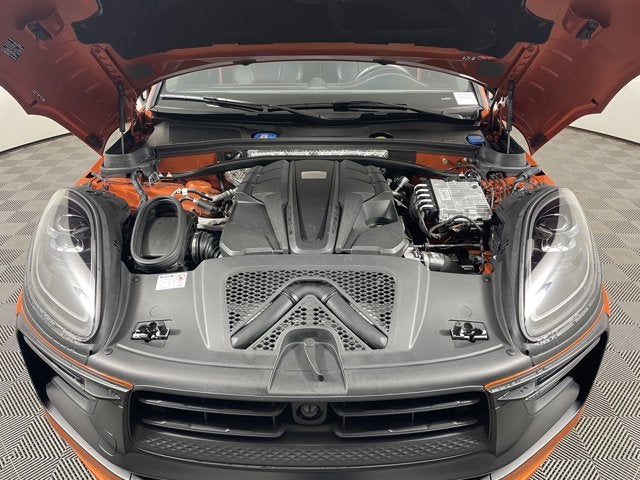 2024 Porsche Macan GTS