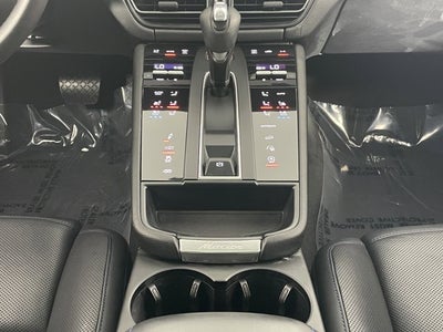 2023 Porsche Macan GTS