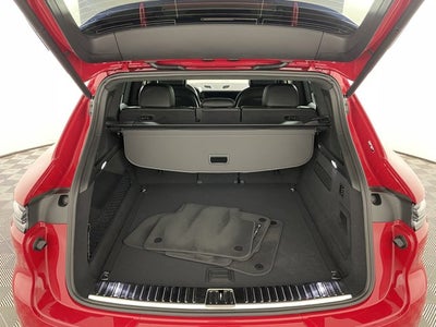 2025 Porsche Cayenne GTS
