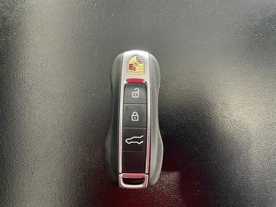 2025 Porsche Cayenne GTS