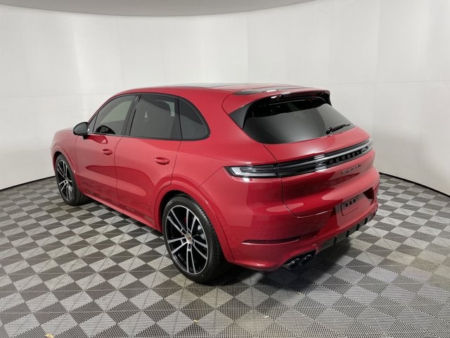 2025 Porsche Cayenne GTS