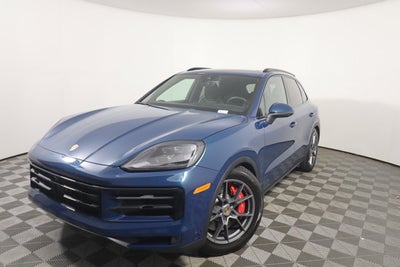 2025 Porsche Cayenne S