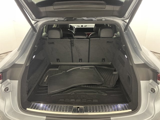 2024 Porsche Cayenne Coupe