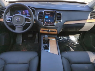 2025 Volvo XC90 Plus
