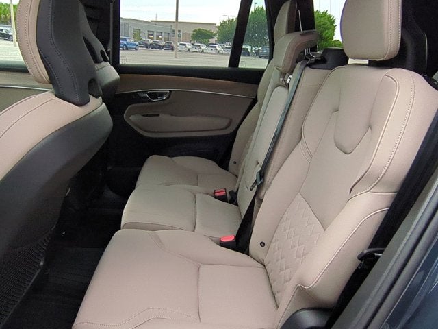 2026 Volvo XC90 Plus