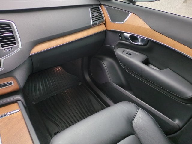 2023 Volvo XC90 Core