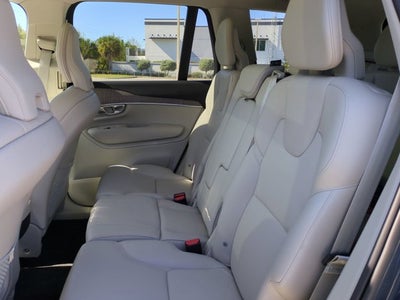 2023 Volvo XC90 Plus